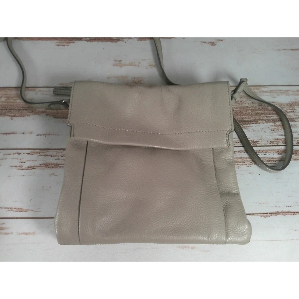 Vince Camuto Blush Silver Pebbled Leather Crossbody Bag Handbag Purse